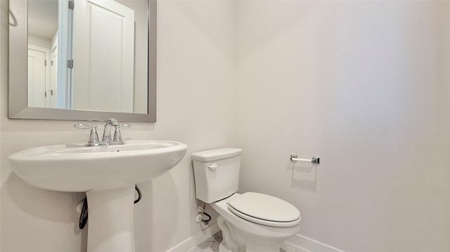 428 Trailing Lantana LN, San Marcos, TX 78666