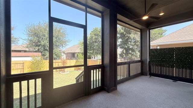 428 Trailing Lantana LN, San Marcos, TX 78666