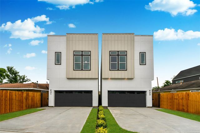435 Neyland Street, Houston, TX 77022