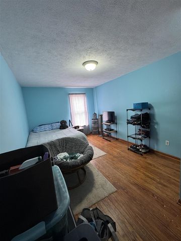 2126 200th Avenue, Reed City, MI 49677