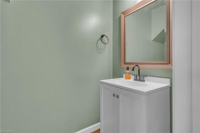 1206 Foxhaven Drive, Greensboro, NC 27455