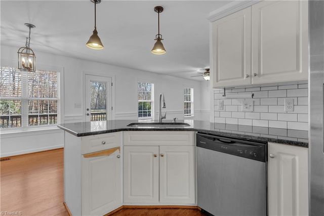 1206 Foxhaven Drive, Greensboro, NC 27455