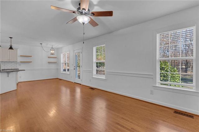 1206 Foxhaven Drive, Greensboro, NC 27455