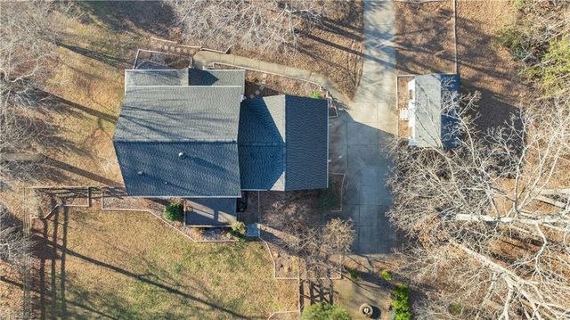 1206 Foxhaven Drive, Greensboro, NC 27455