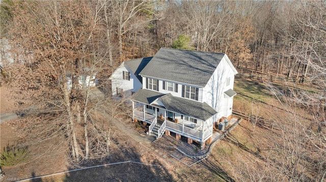 1206 Foxhaven Drive, Greensboro, NC 27455