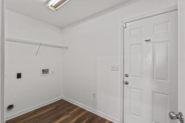 1863 Bay Pine Cir, Gulf Breeze, FL 32563