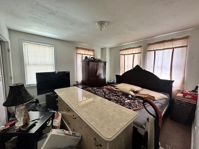 15 Ellington St., Boston, MA 02121