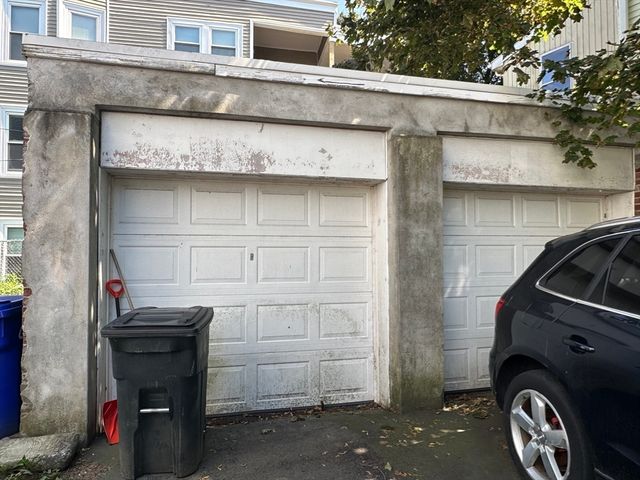 15 Ellington St., Boston, MA 02121