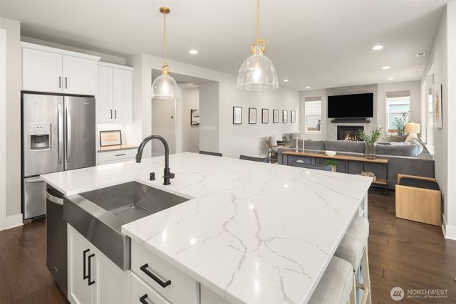 1503 Glacier Avenue SE, North Bend, WA 98045