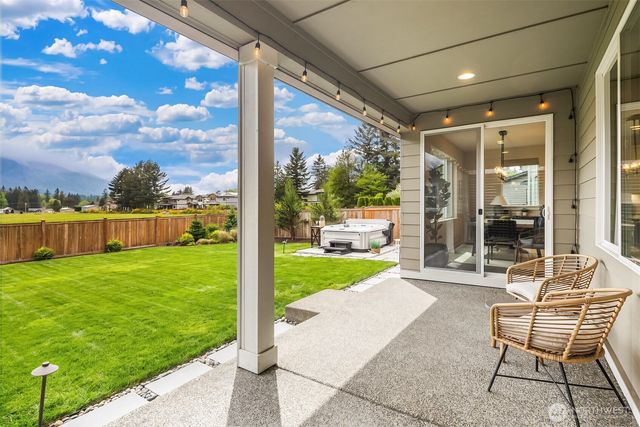1503 Glacier Avenue SE, North Bend, WA 98045