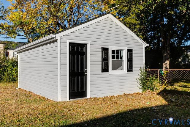 3412 Reynolds Rd, Henrico, VA 23223