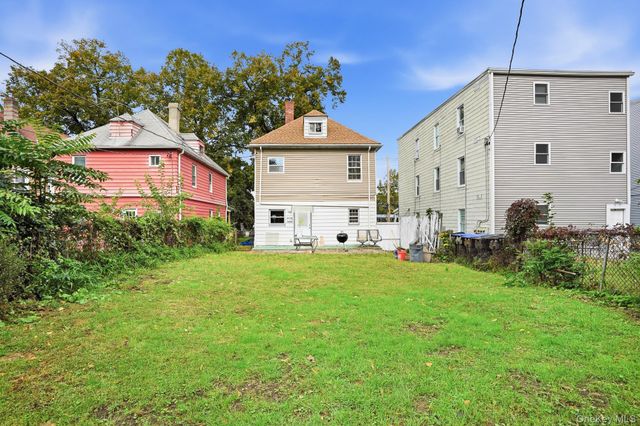48 Parker Avenue, Poughkeepsie, NY 12601