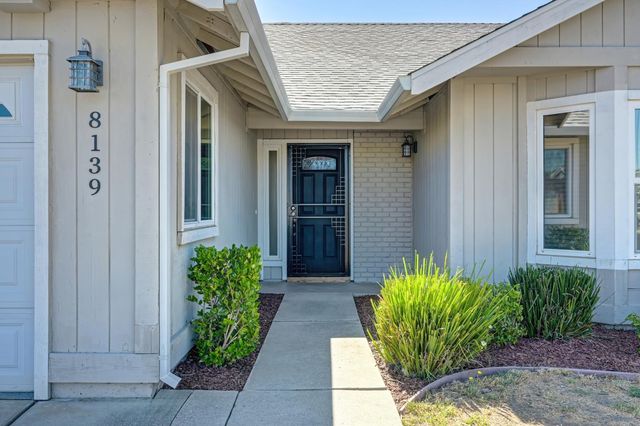 8139 Traver Ct, Sacramento, CA 95828