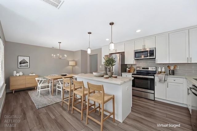 8139 Traver Ct, Sacramento, CA 95828