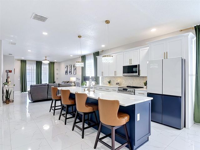 168 BRADWICK CIRCLE, Debary, FL 32713