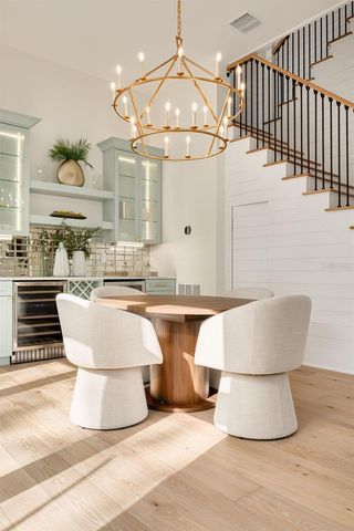 519 W DAVIS BOULEVARD, Tampa, FL 33606