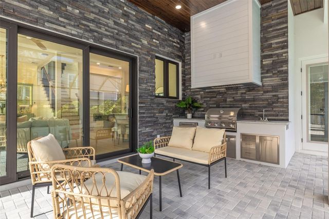 519 W DAVIS BOULEVARD, Tampa, FL 33606