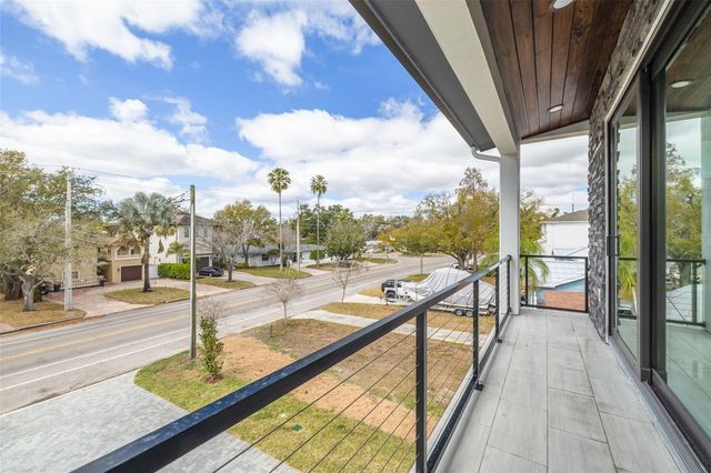 519 W DAVIS BOULEVARD, Tampa, FL 33606