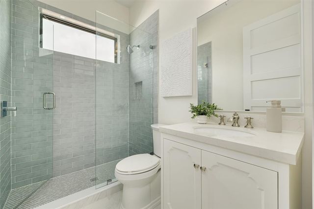 519 W DAVIS BOULEVARD, Tampa, FL 33606