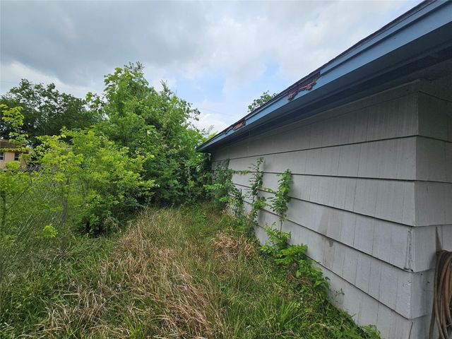 13429 Louisville Street, Houston, TX 77015