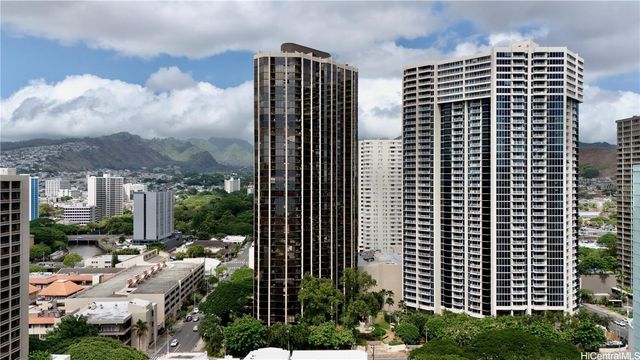 60 N Beretania Street 308, Honolulu, HI 96817