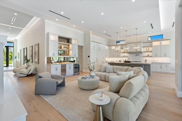 531 NW 13th Street, Delray Beach, FL 33444