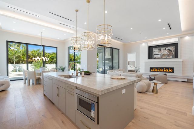 531 NW 13th Street, Delray Beach, FL 33444