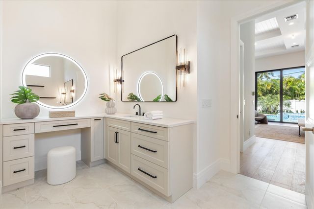 531 NW 13th Street, Delray Beach, FL 33444