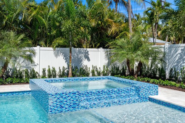 531 NW 13th Street, Delray Beach, FL 33444