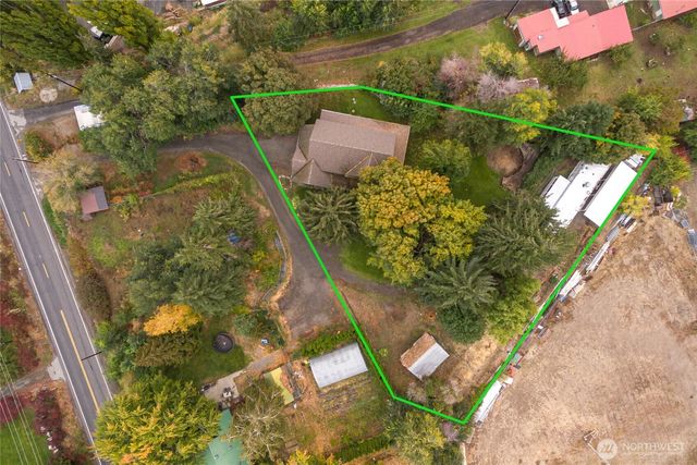 6005 Sunset Highway, Cashmere, WA 98815