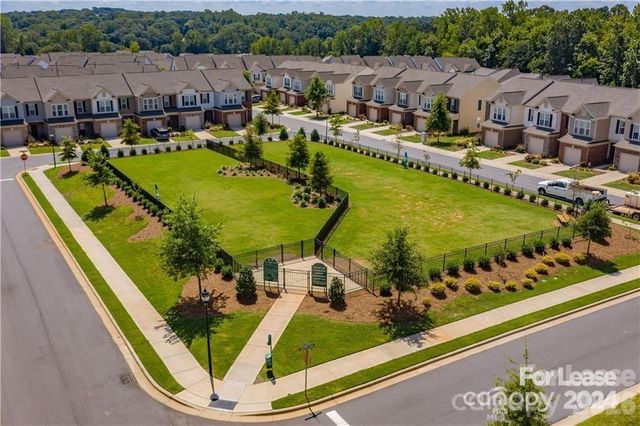 4246 Park South Station Boulevard, Charlotte, NC 28210