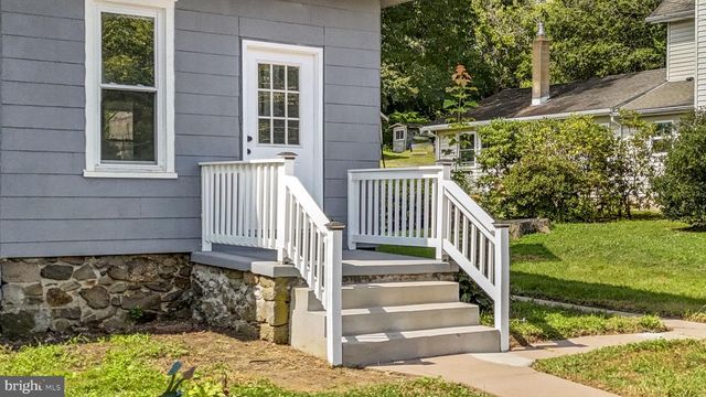 240 OLD RIVER RD, Birdsboro, PA 19508