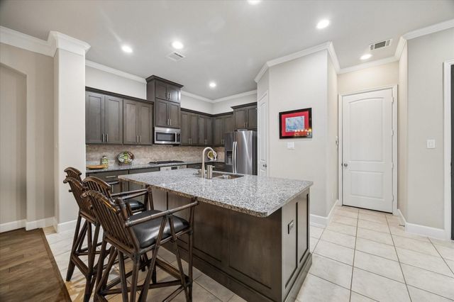 1310 Malone Street, Houston, TX 77007