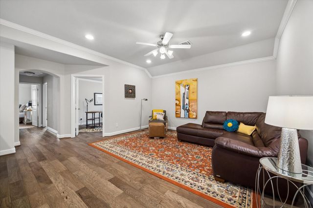 1310 Malone Street, Houston, TX 77007