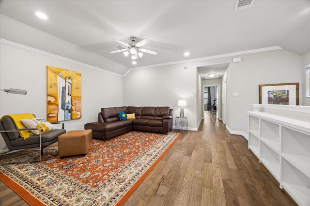 1310 Malone Street, Houston, TX 77007