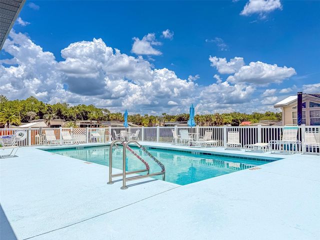 511 PAR PINES BOULEVARD, Davenport, FL 33837
