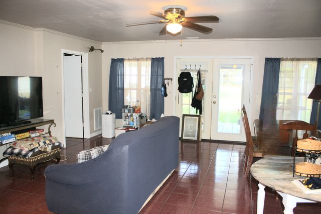 116 Woodland St, Livingston, TN 38570