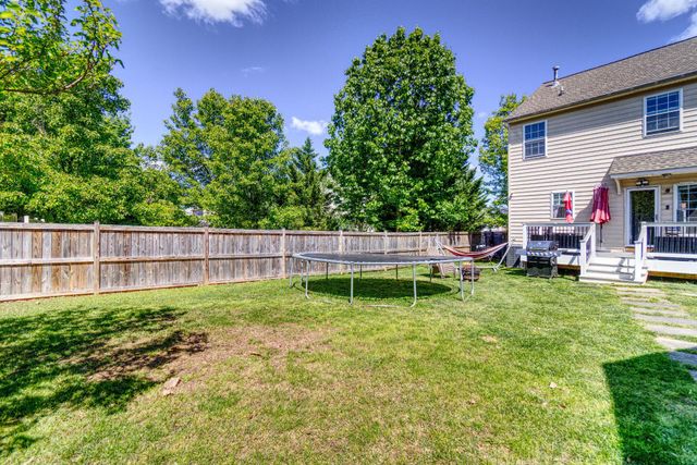 215 SEAMASTER RD, Essex, MD 21221