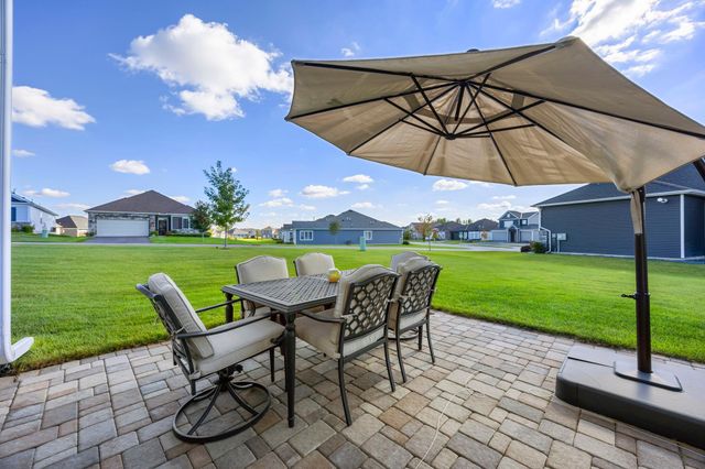 10706 28th Court NE, Saint Michael, MN 55376