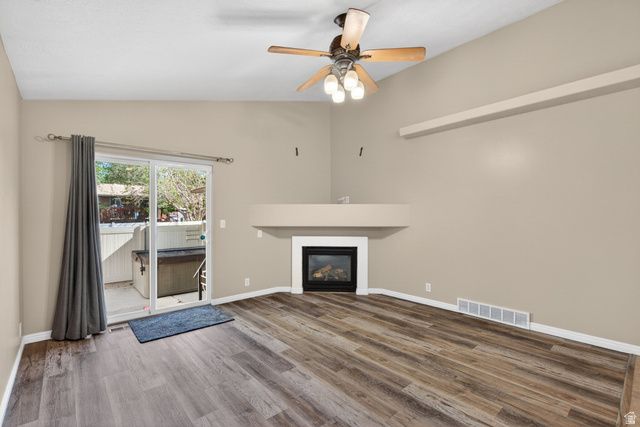 90 W COTTAGE AVE, Sandy, UT 84070