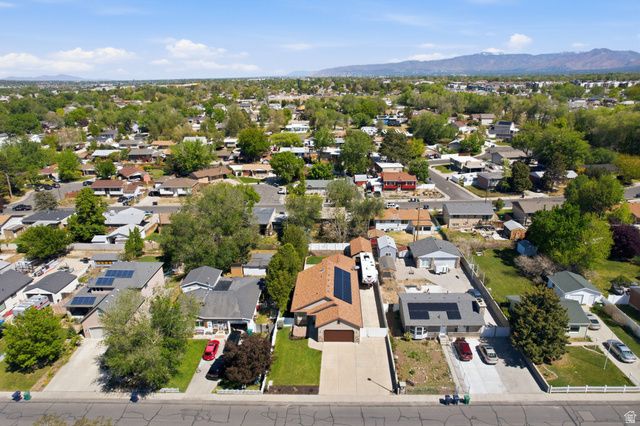 90 W COTTAGE AVE, Sandy, UT 84070
