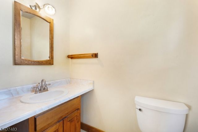 604 E Vail Rd, Roxbury Twp., NJ 07850