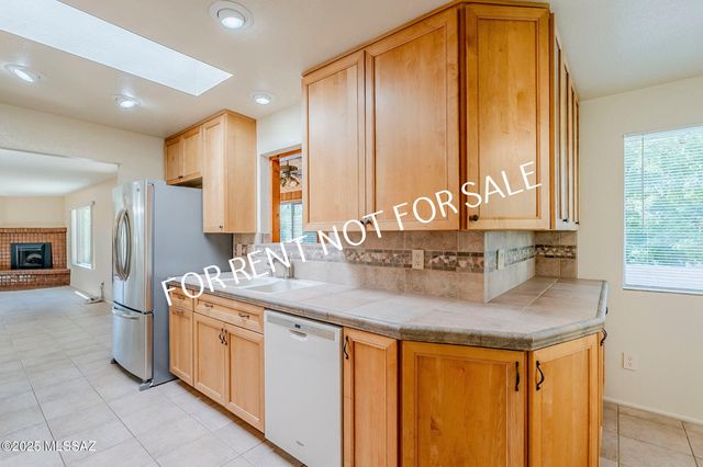 5084 N Camino Del Lazo, Tucson, AZ 85750