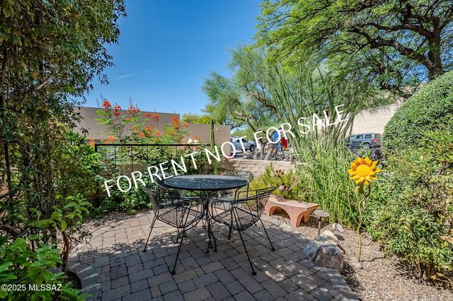 5084 N Camino Del Lazo, Tucson, AZ 85750