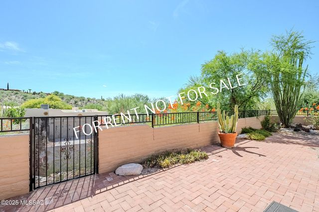 5084 N Camino Del Lazo, Tucson, AZ 85750