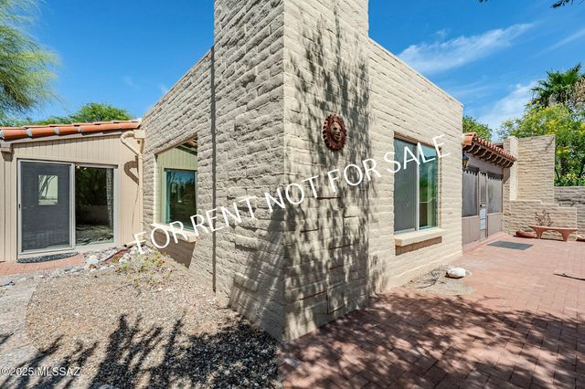5084 N Camino Del Lazo, Tucson, AZ 85750