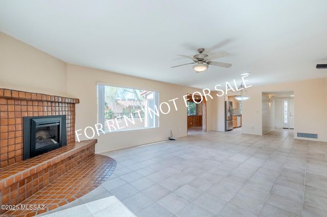 5084 N Camino Del Lazo, Tucson, AZ 85750