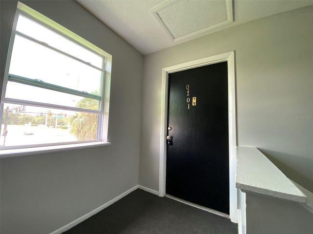 5317 CURRY FORD ROAD Q201, Orlando, FL 32812