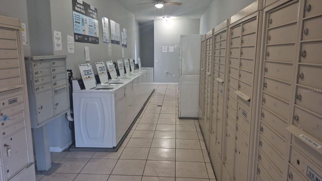 5317 CURRY FORD ROAD Q201, Orlando, FL 32812