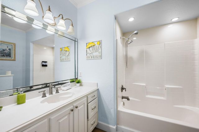 148 Howard Avenue, Surfside Beach, TX 77541